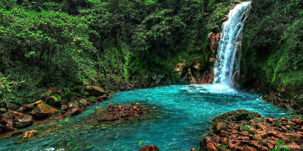 Costa Rica National Parks and Conservation Areas Image 1