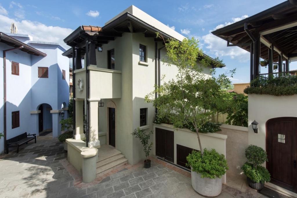 18 Calle La Ronda ~ Italian Style 4 Bedroom Home with Ocean Views in Las Catalinas! — Photo 1