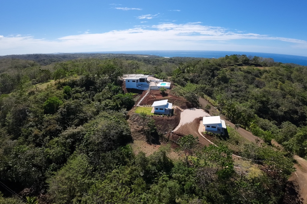 Oceanview Villa in Marbella: Luxury and Income Potential