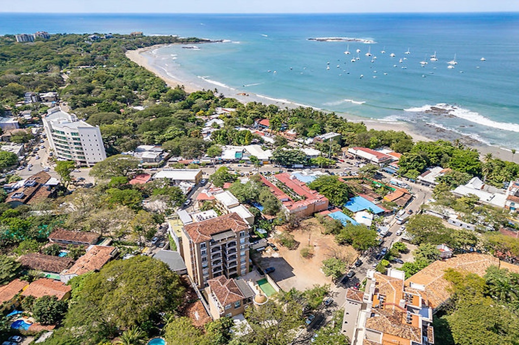 Boca Raca 14 ~ Exclusive Sixth-Floor Condo with Breathtaking Ocean Views — Photo 1