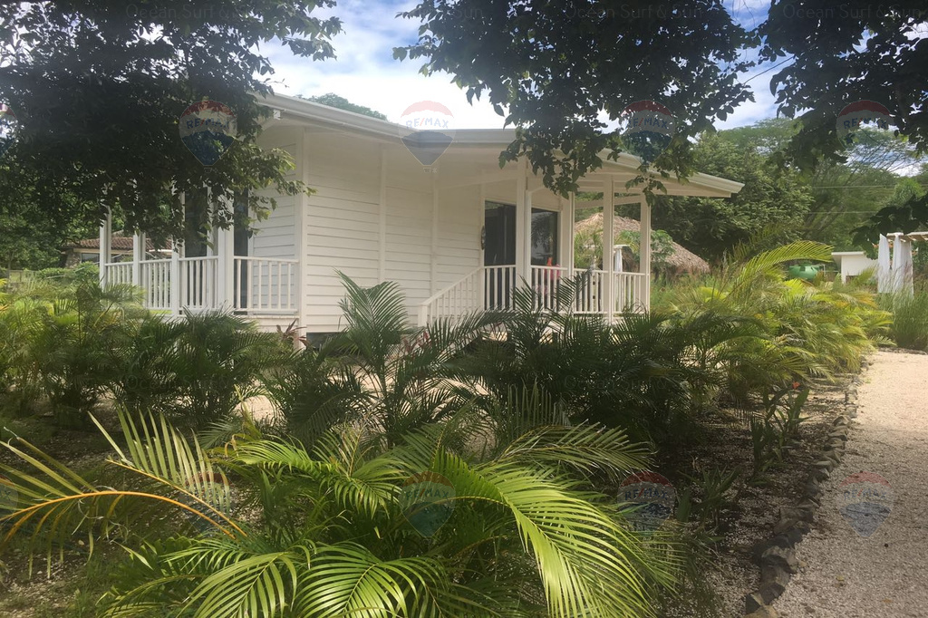 Cabinas Rio Santo ~ Cottages in the tropics! — Photo 1