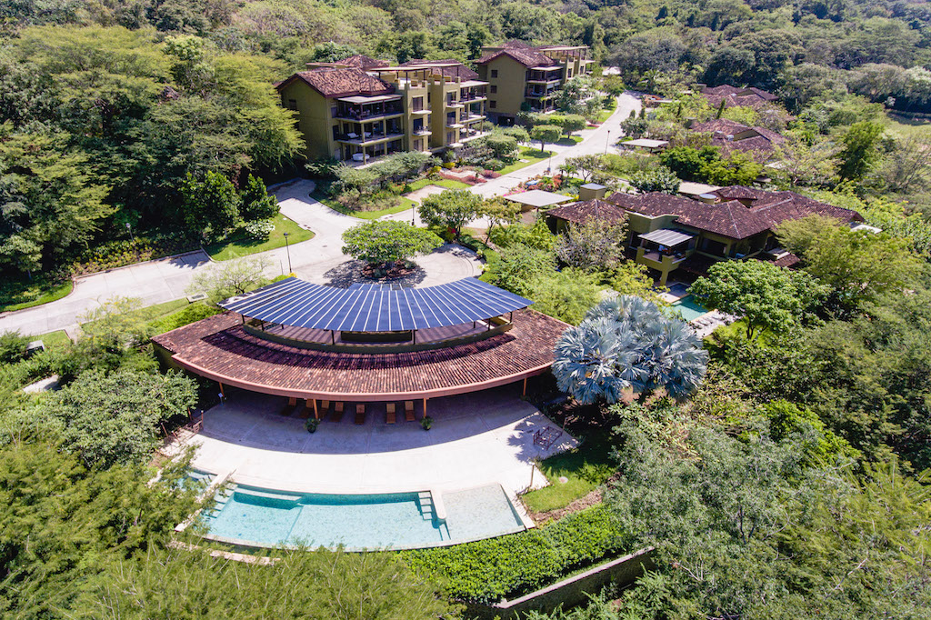 Carao T1-1 ~ 3 Bed Condo With Golf Views! — Photo 1