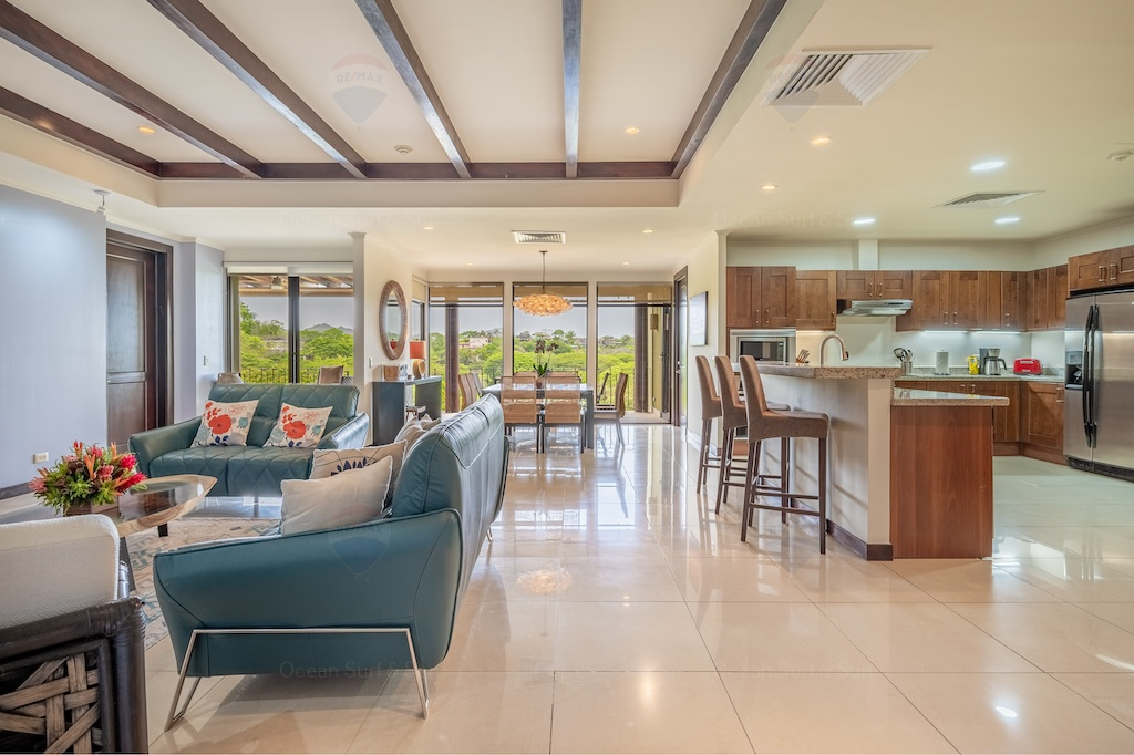 Carao T4-6 ~ Luxury Ocean View Penthouse in High-End Golf Resort — Photo 1