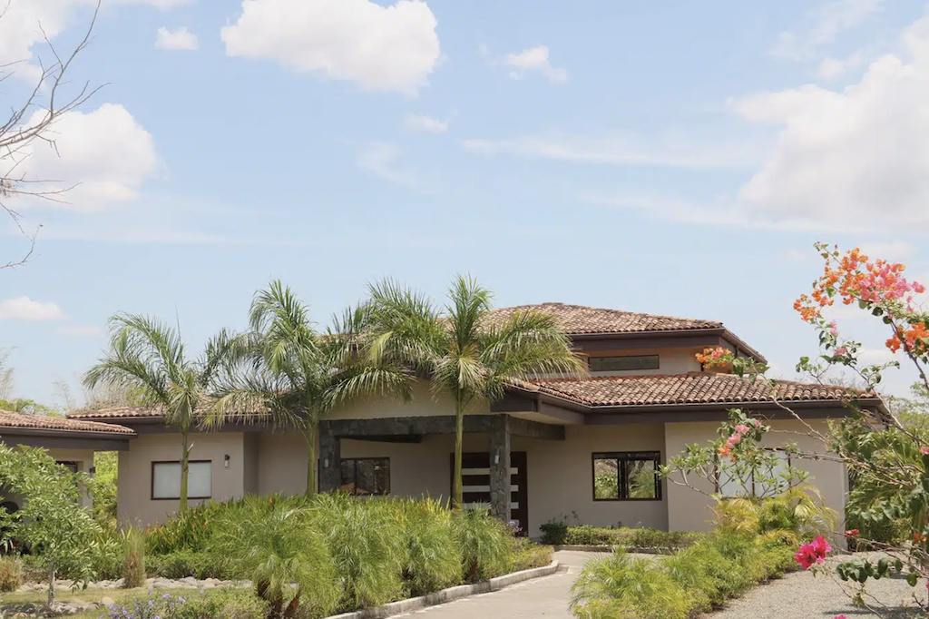Casa Brisa Tranquila ~ Three Bedroom Home in Luxury Beachfront Golf Community! — Photo 1