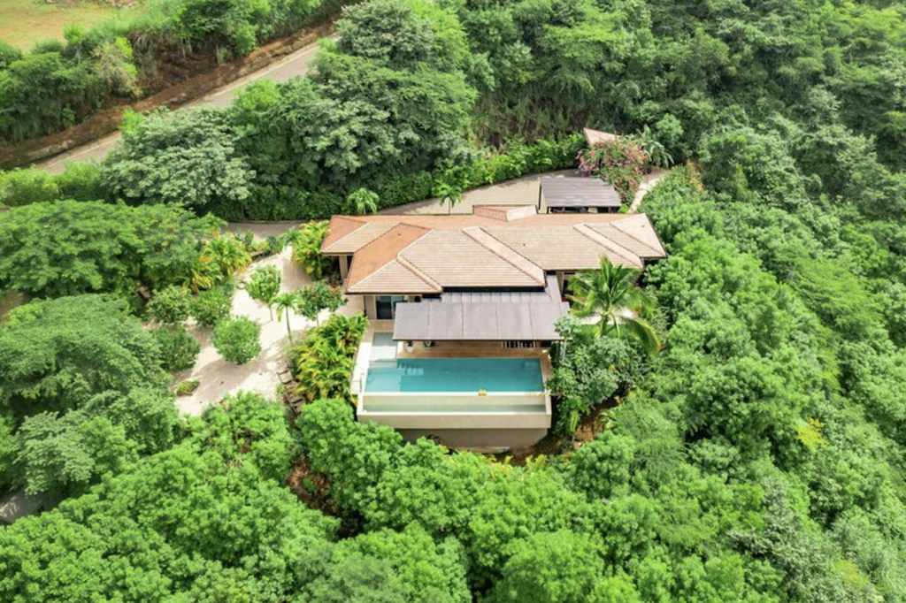 Casa Cocoon ~ Incredible Ocean Views in a High-End Gated Community — Photo 1