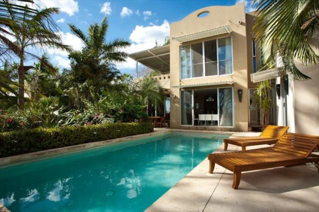 #17 Oro del Sol ~ 3 bedroom home, walking distance to the beach of Tamarindo — Photo 1