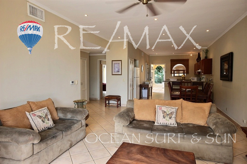 #46 Sunrise – Excellent price on beachside condo — Photo 1