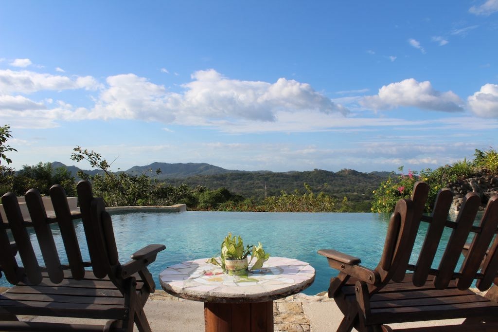 Panacea del Mar ~ Tropical Yoga Retreat with 7 Cabins and Ocean Views