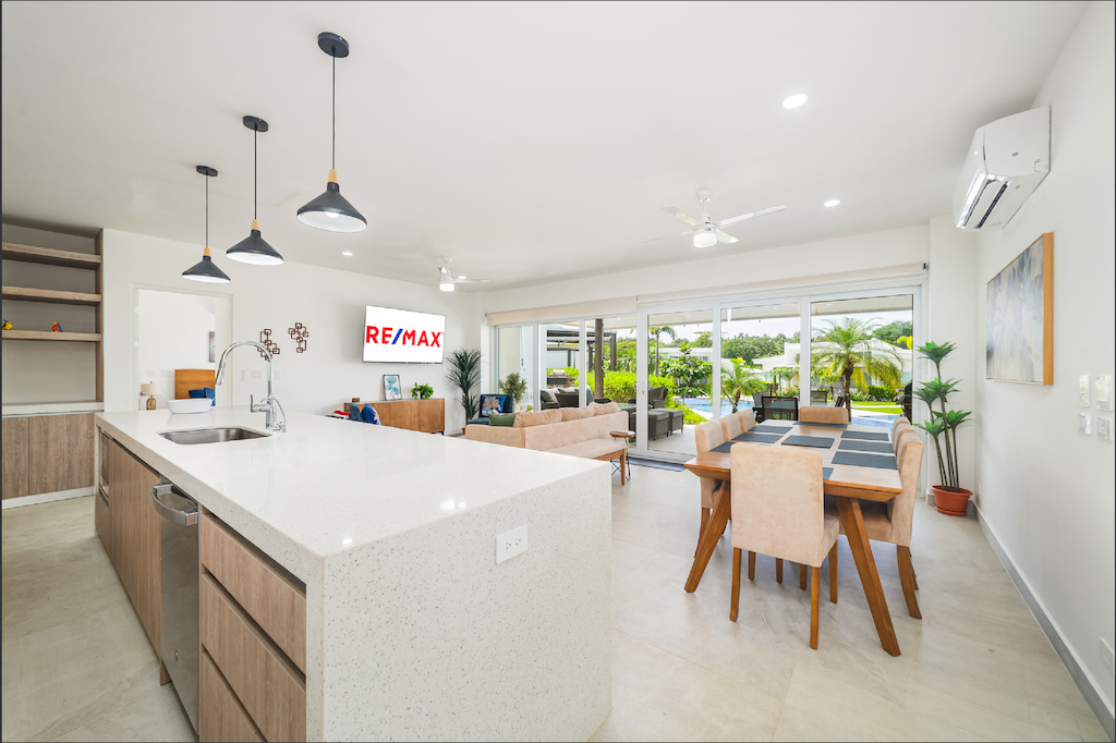 The Enclave C3 – 5-Bedroom Designer Villa