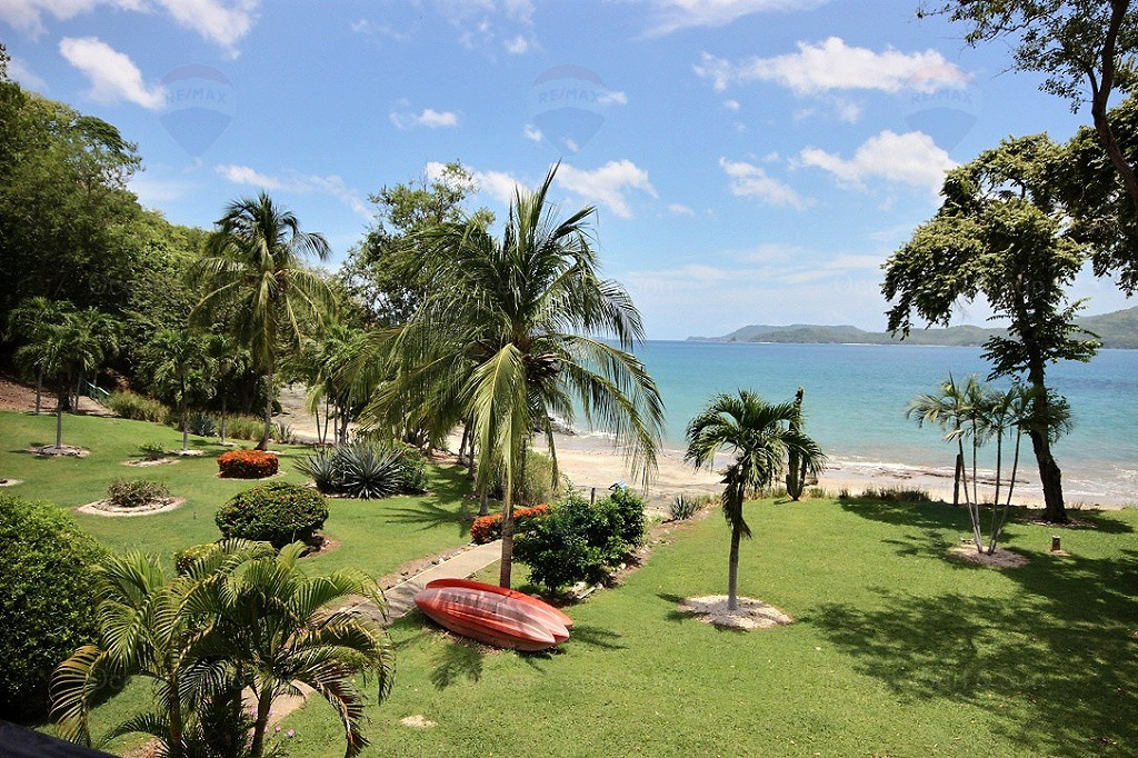 Flamingo Marina Resort