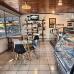 Excellent location, local restaurant for sale in Tamarindo!